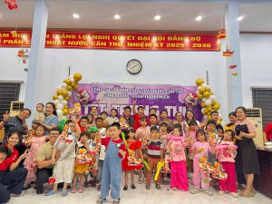 Đoàn cơ sở Công ty Cổ phần Cấp thoát nước Cần Thơ tổ chức Tết Trung Thu năm 2025